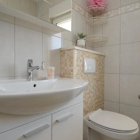 Tonka Apartman Trogir